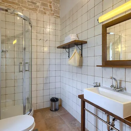 Paulina -an Authentic Sense Of Istrian Life Villa