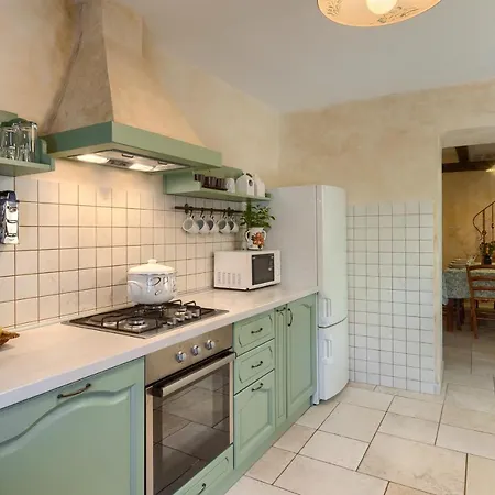 Paulina -an Authentic Sense Of Istrian Life *