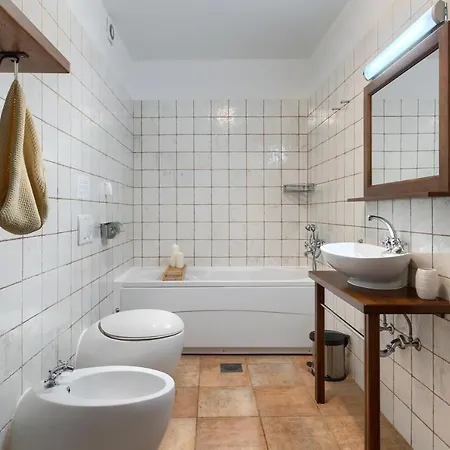 Paulina -an Authentic Sense Of Istrian Life Villa