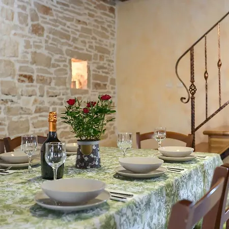Paulina -an Authentic Sense Of Istrian Life *