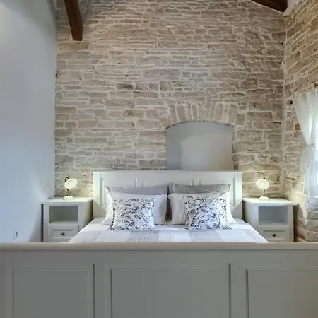 Paulina -an Authentic Sense Of Istrian Life *