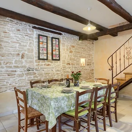 Paulina -an Authentic Sense Of Istrian Life *