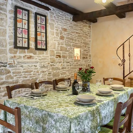 Villa Paulina -an Authentic Sense Of Istrian Life Gajana