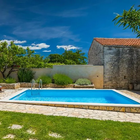 Villa Paulina -an Authentic Sense Of Istrian Life